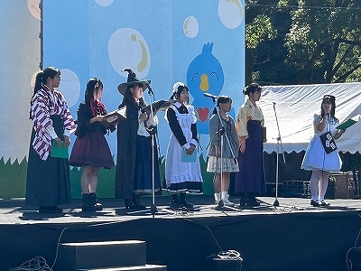 コーラス部2024年① S.jpg